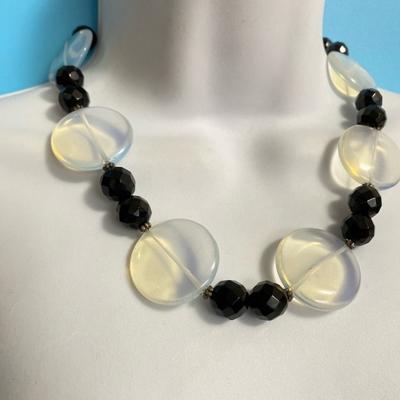 Glass Beads Black & Blue Toggle Clasp .925 Necklace - Picture 9 of 9